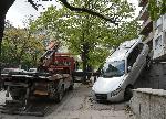 София -  Паднал автомобил от висока площадка в квартал „Лозенец“