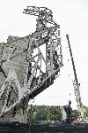 София - Демонтаж на скулптурите на Паметник 1300 години България