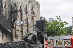 София - Демонтаж на скулптурите на Паметник 1300 години България