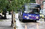 Автобус 13 пропадна в улица в центъра на Варна