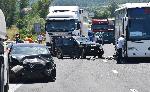 Три верижни катастрофи с над 40 коли блокираха автомагистрала "Тракия"