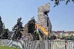София - Демонтаж на Паметник 1300 години България