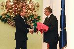 София - Официална церемония по връчване на българското знаме на участници в българска антарктическа експедиция
