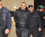 Гледат мярка на Петър Биберов-Кюфтето, нападнал бургаски фоторепортер