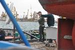 Моряк се удави на пристанището в Бургас  (Снимки 18+)