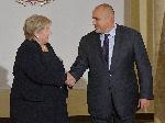 Премиерът на Норвегия  Ерна Солберг пристигна на посещение в България
