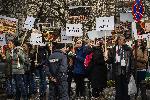 София - Протест на палестинци пред Американското посолство