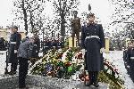 Десетки представители на властта откриха паметник на полковник Борис Дрангов