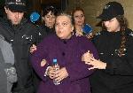 Апелативният съд решава дали да пусне съпрузите, обвинени в убийство