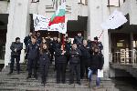 Бургас - Символичен протест на охранителни полицаи