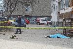 Майка на самоубиец скочи от деветия етаж на блок в Русе