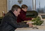 София - Съболезнователна книга в руското посолство