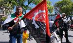 Стотина отбелязаха 1 май с протест във Варна