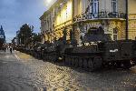 Военна техника блокира центъра на София през нощта