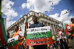 Превозвачите преминаха на протестно шествие в центъра на София