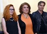 София - Фенове се срещат със снимачния екип на "Откраднат живот"