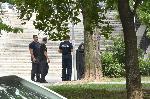 София - Полицаи и пожарникари провеждат издирвателна акция
