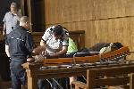 Докараха Герман Костин на носилка в съдебната зала