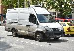 София - Микробус удря жена на пешеходна пътека
