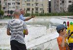 София - "Водни войни" около шадраваните на НДК