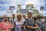 Хора с увреждания протестират за пореден път пред Народното събрание