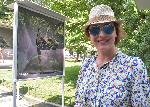 София - Откриване на фото изложбата "Златните момичета" пред Народния театър