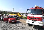 Водач навлезе в участък в ремонт, пожарна го тегли от канавката
