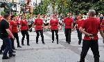 10 бургаски фолклорни клуба се надиграваха на площада