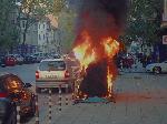 Контейнер изгоря пред английското посолство в София