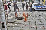 Пенсионер пострада тежко след пропадане в шахта