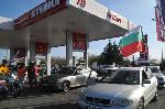БУРГАС - Протестиращи зареждат горива между 20 и 50 стотинки, за да блокират законно пътищата