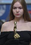 София – Представяне малки пластики – Рокли от метал