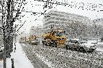 Силен сняг вали над София