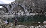 Рибари пробваха късмета си на Дяволския мост
