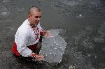 Село Зверино, Враца - Богоявление - Мъжко ледено хоро