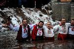 Село Зверино, Враца - Богоявление - Мъжко ледено хоро