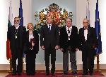 Президентът Румен Радев удостои културни дейци и учен с висши държавни отличия