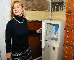 Бургас - Модерна машина за почистване на книги
