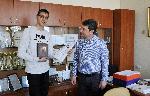 Стажант на Булфото спечели конкурс за ученическо есе