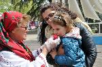 Бургас - Велики четвъртък - Стара техника за боядисване на яйца