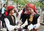 Бургас - Велики четвъртък - Стара техника за боядисване на яйца