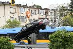 София - Паднал автомобил в Перловската река на булевард