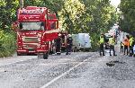 Микробус и автобус катастрофираха на изхода на Русе, един загина