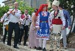 Село Хухла, Ивайловград - Сватба на българка и англичанин
