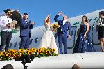 Бургас - Венчавка на крилото на самолет Ту – 154