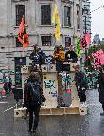 Лондон - Демонстрация "Бунт срещу унищожението" на Extinction rebellion