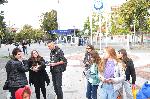 Бургас - Раздаване на книги в Деня на народните будители