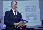 София - Представяне книгата си „Забранената книга за фокуси“ за деца