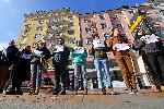 Студенти протестират в София за равни права на жените