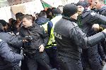 СОФИЯ - МРРБ - Сблъсъци между полиция и протестиращи от "Възраждане"